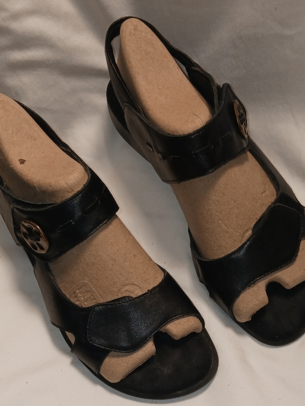Walking Cradles Sandals 7.5B